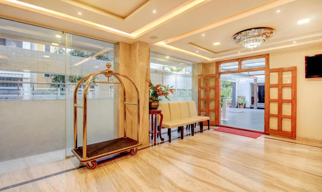 Treebo The Sai Leela Suites R T Nagar Bangalore Luaran gambar