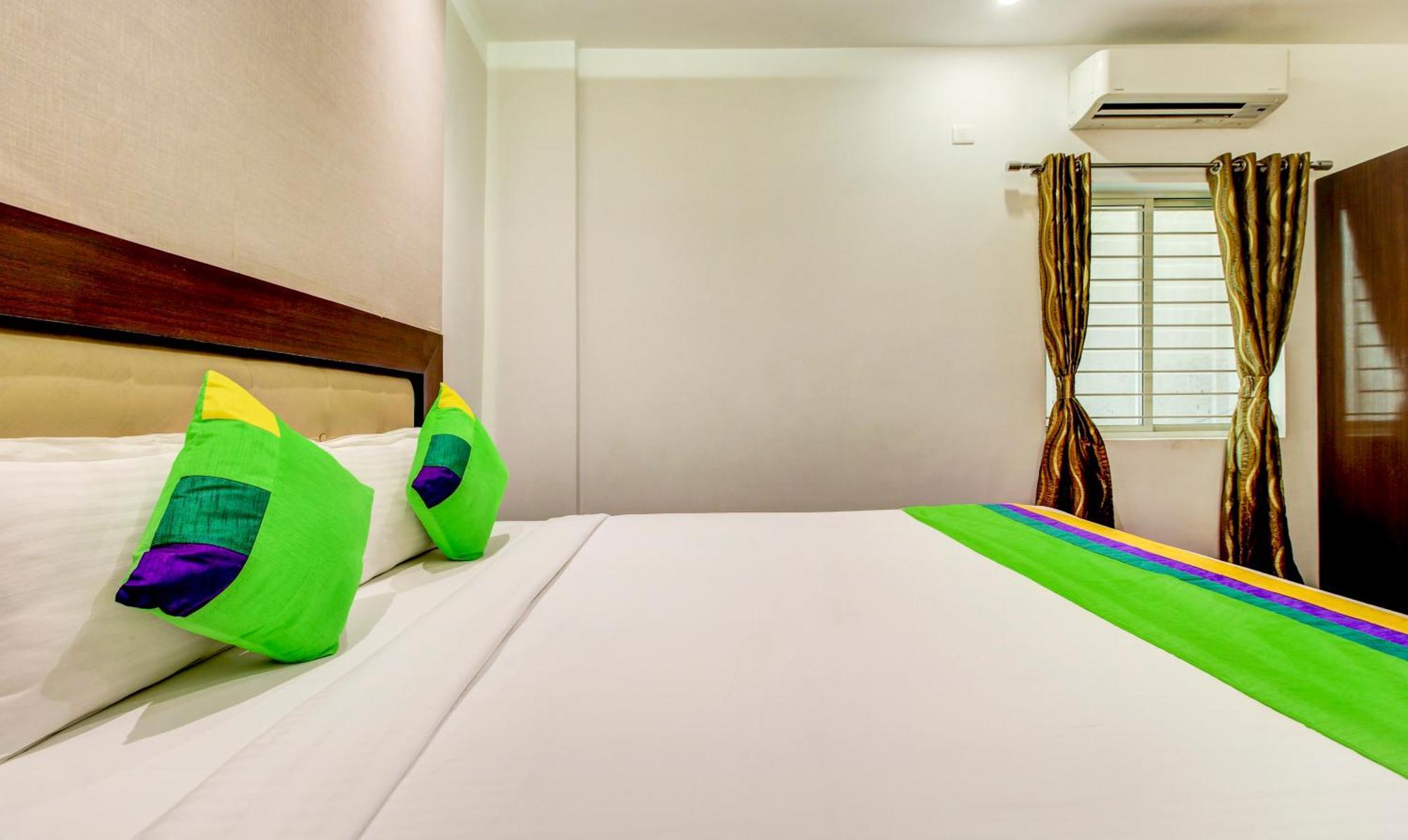 Treebo The Sai Leela Suites R T Nagar Bangalore Luaran gambar