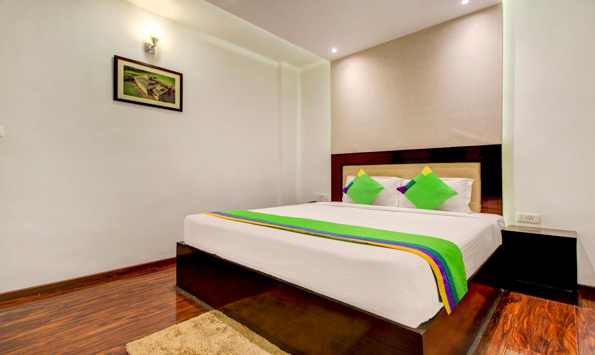 Treebo The Sai Leela Suites R T Nagar Bangalore Luaran gambar