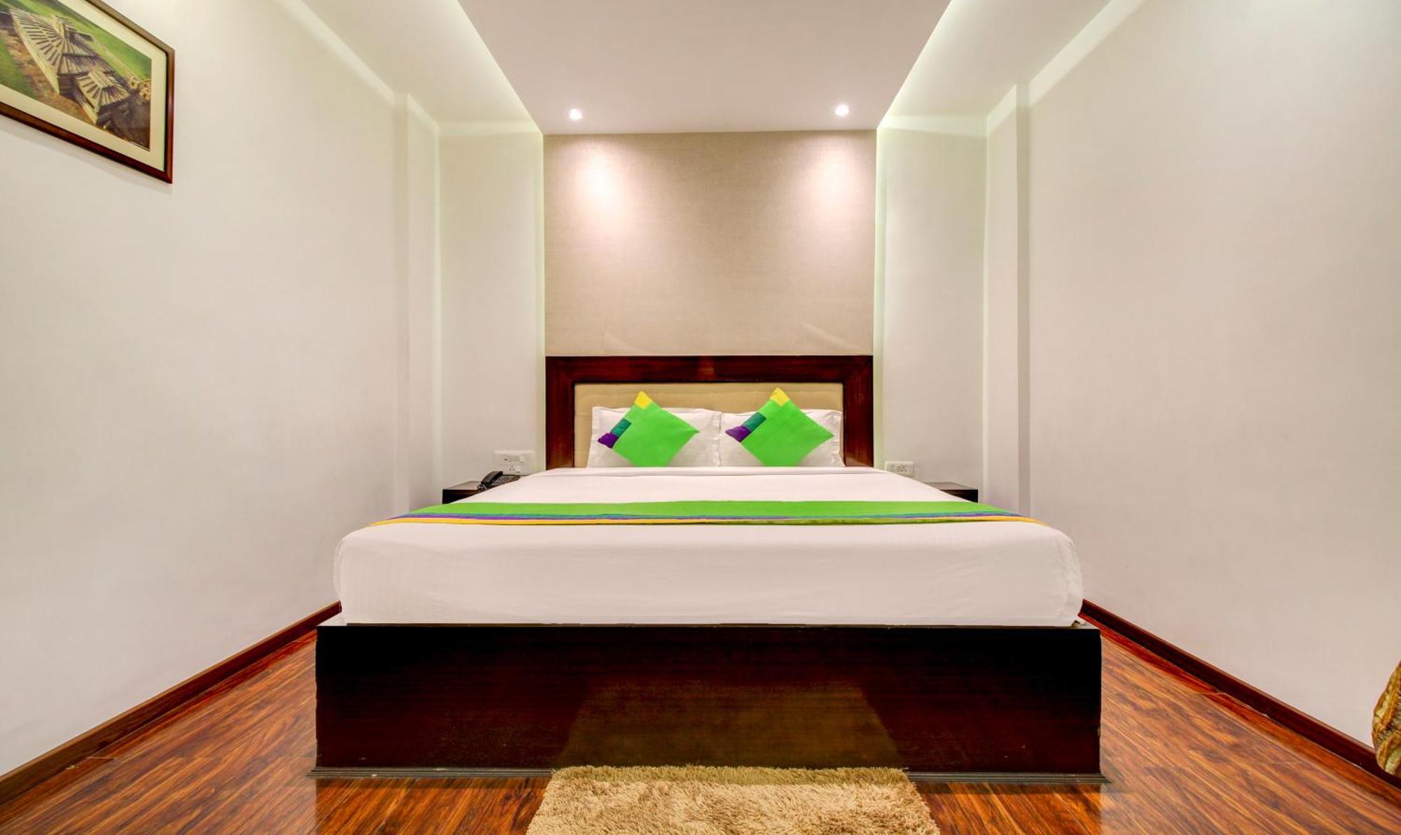 Treebo The Sai Leela Suites R T Nagar Bangalore Luaran gambar